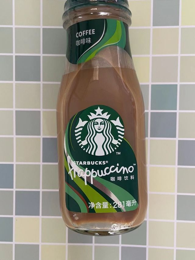 玻璃瓶装咖啡比罐装咖啡更好喝吗？