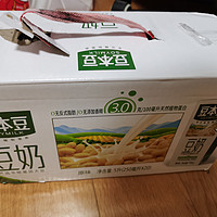 88买了一箱豆本豆。