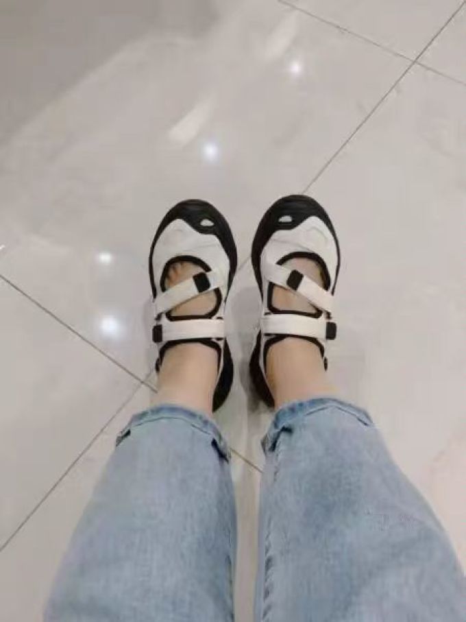 运动鞋袜