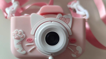育儿经 篇十一：晒晒娃的新入装备-小粉相机 