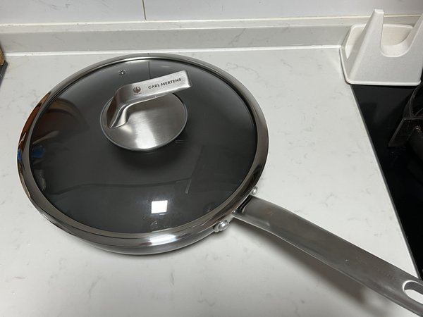 钢铁直男的送礼之选。。。一口锅