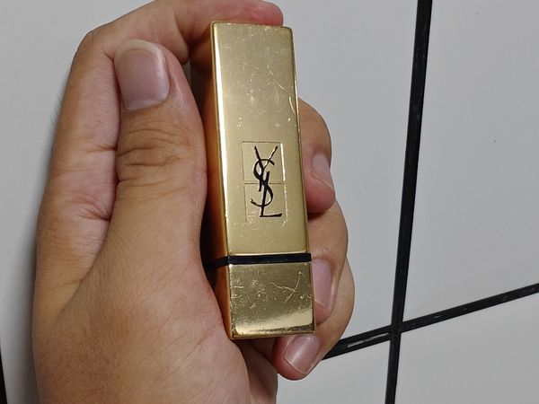 直男完全不了解的圣罗兰方管口红