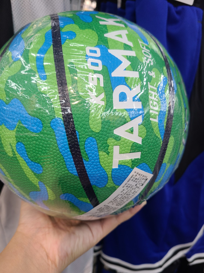 迪卡侬篮球质量很赞哦