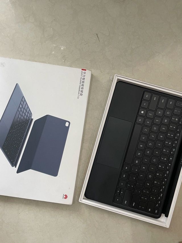 开学想有一个便捷的键盘。看看这个