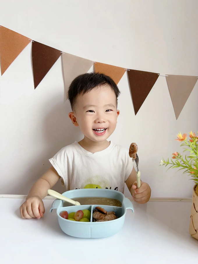 婴儿辅食