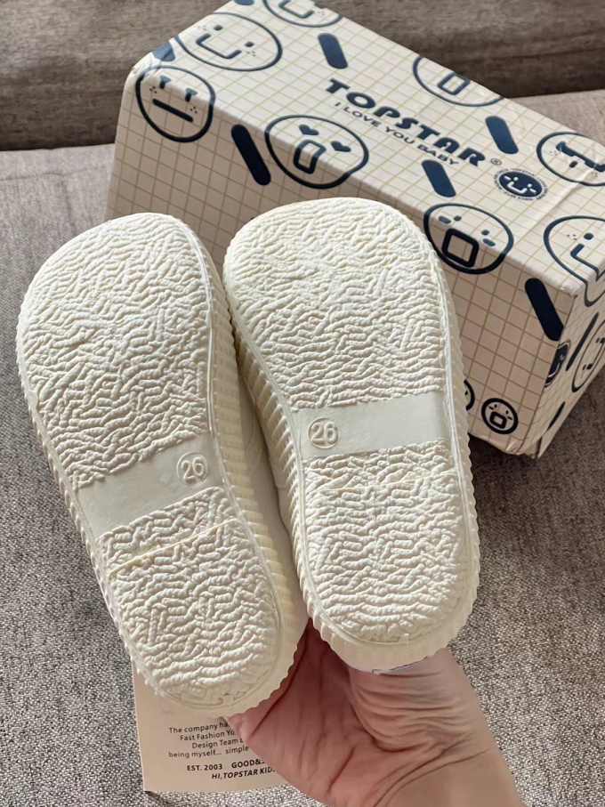 通士达儿童帆布鞋