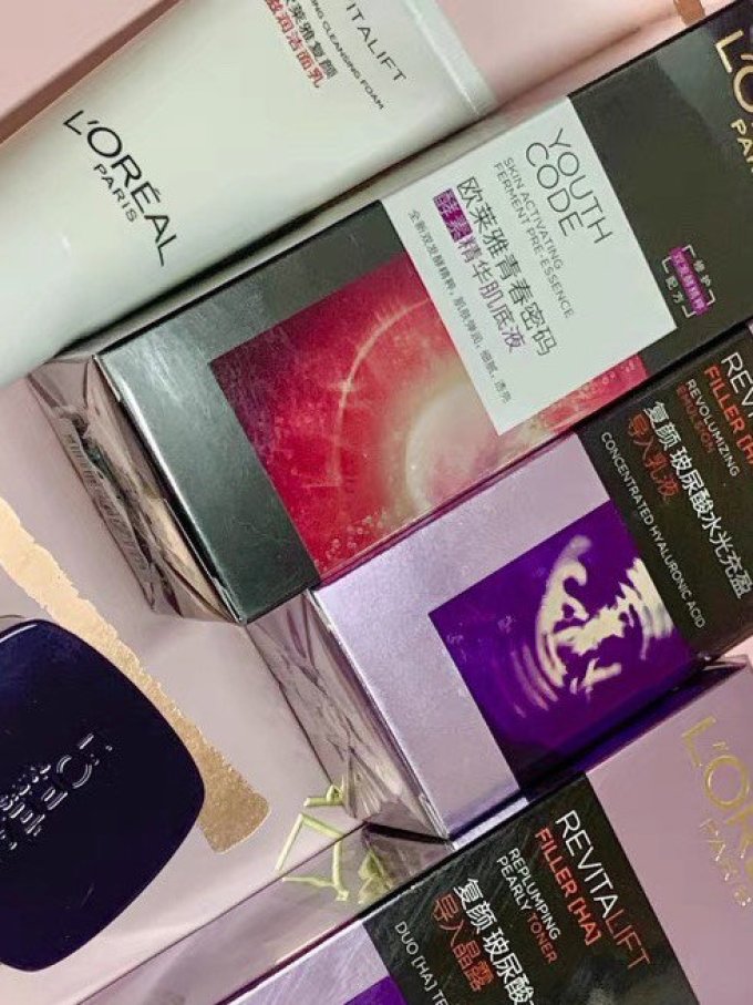 巴黎欧莱雅护肤套装