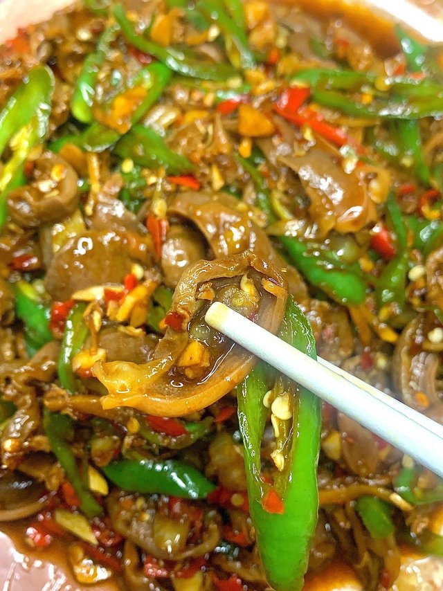 泡椒鸡胗