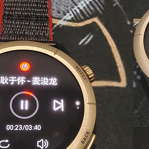 双频定位旗舰跑表：Amazfit 跃我 Cheetah Pro