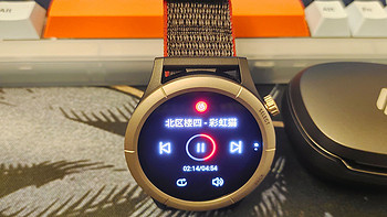 双频定位旗舰跑表：Amazfit 跃我 Cheetah Pro