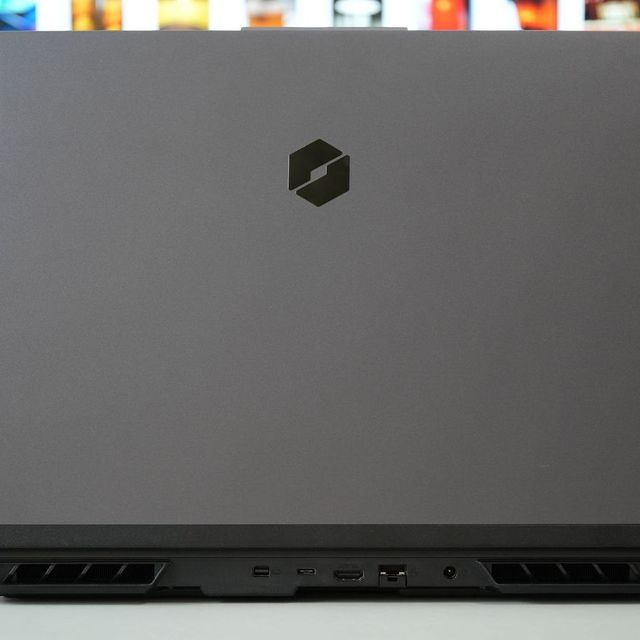 4060显卡+2.5K165Hz屏幕，只要5999？｜机械革命 蛟龙16K测评