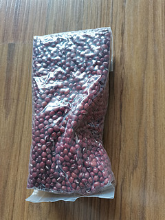 北纯红豆：虽然内包装扭曲，但还是买了它