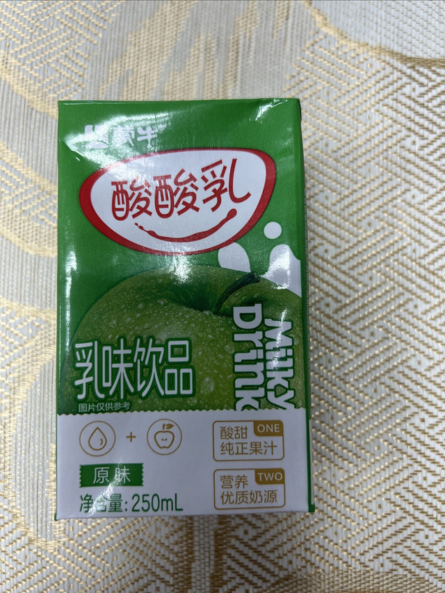 蒙牛酸酸乳，原味，不是其他的原味！