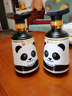 白水杜康52度年份窖酿熊猫酒
