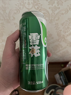 夏天喝啤酒的愉悦