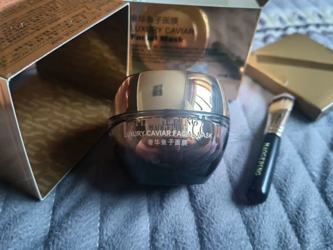 毛戈平涂抹面膜