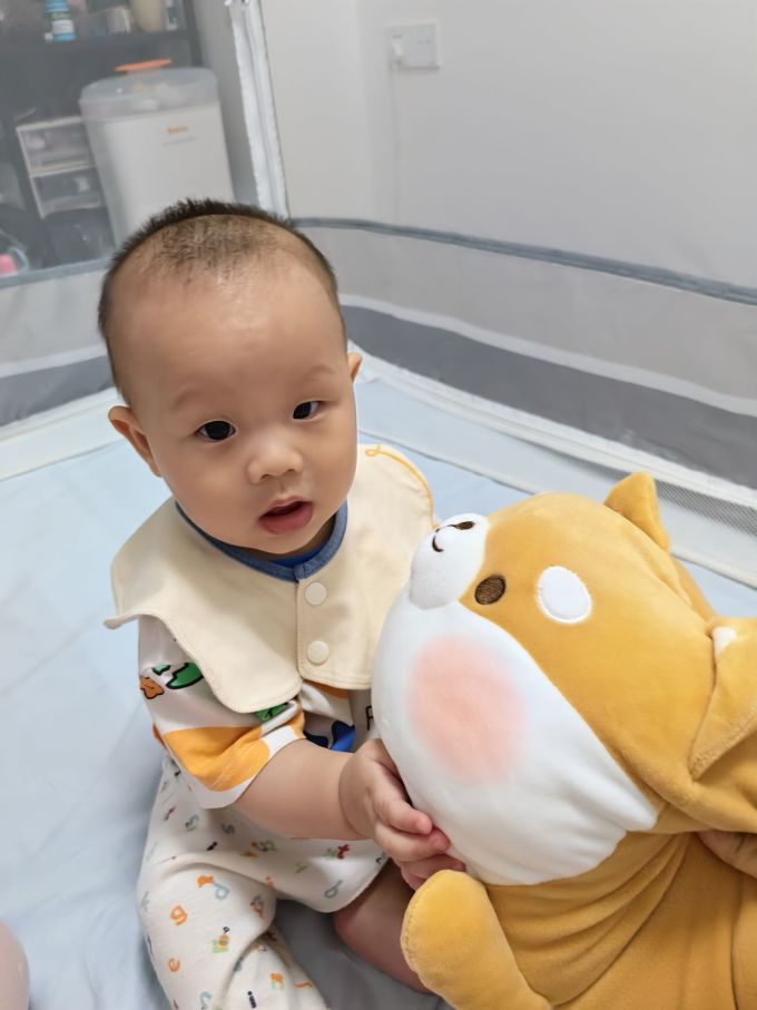 名创优品靠垫靠枕
