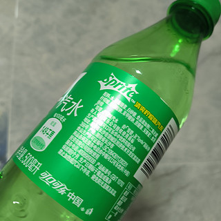 Sprite柠檬味，让你的口感瞬间爽到爆！