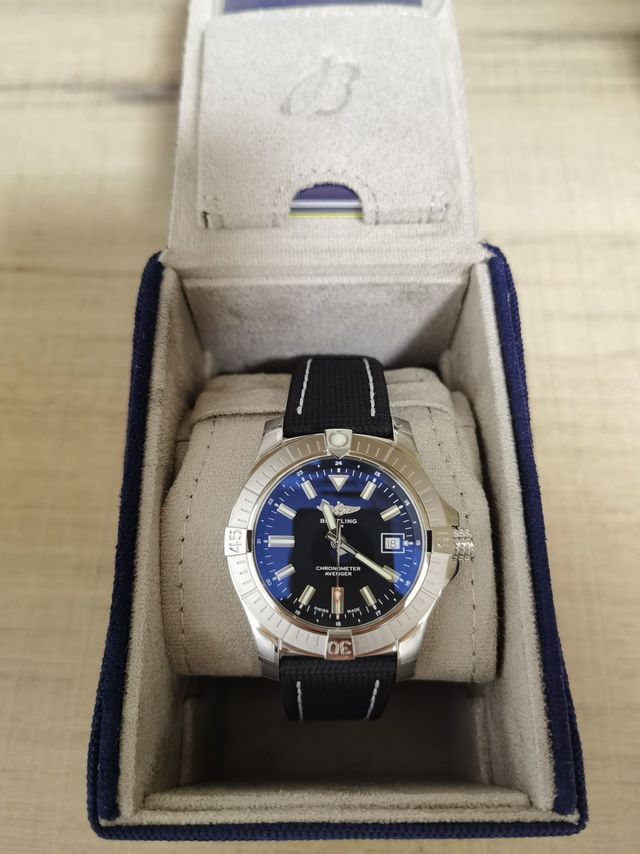 百年灵：以爱之名 相守一生！