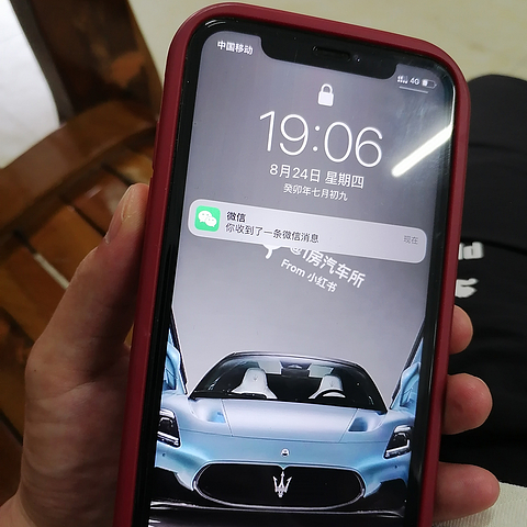 选购苹果iPhone 13时，以下是一些技巧和注意事项，可以帮助您做出明智的决策