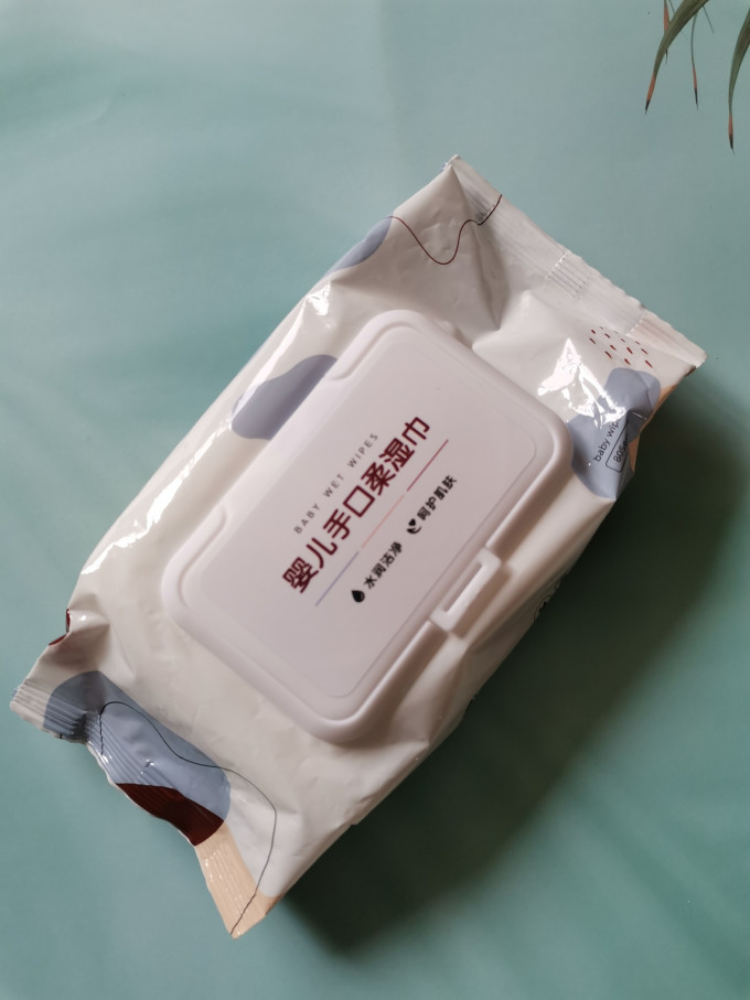 乐智屋湿纸巾