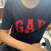 GAP T恤穿着很显瘦，很帅！