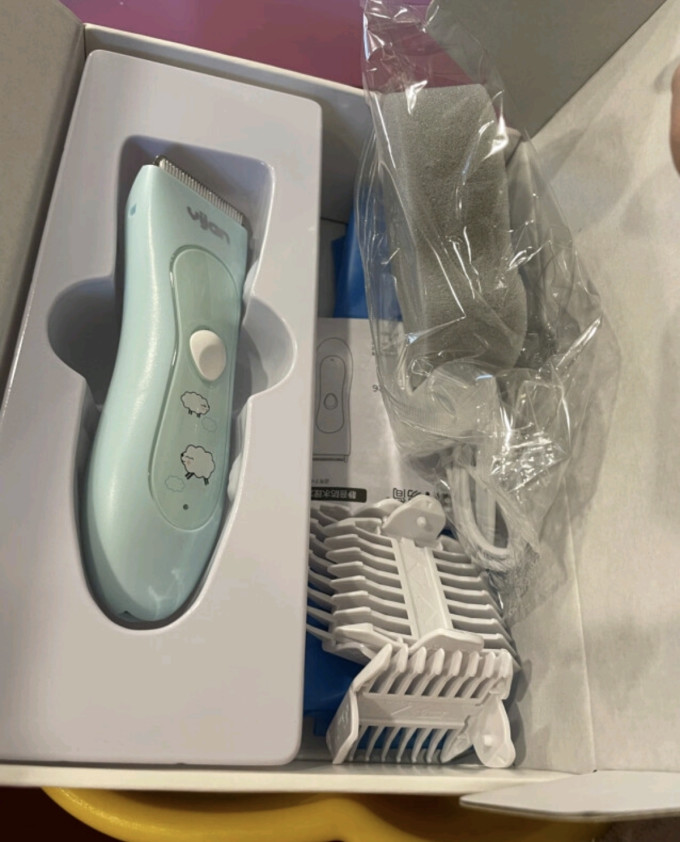 易简儿童理发器