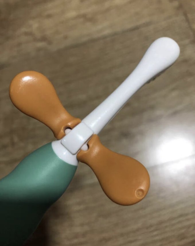 婴儿口腔护理