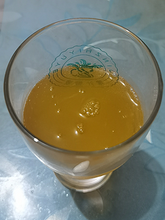 汽水还是老的好，健力宝橙蜜味运动饮料.