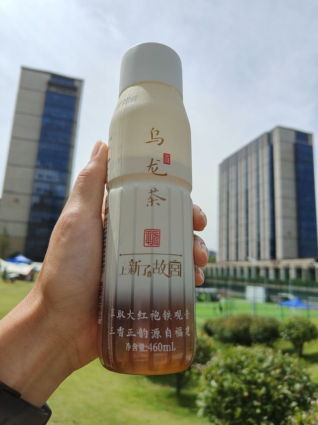故宫联名乌龙茶，喝出大清的味道？