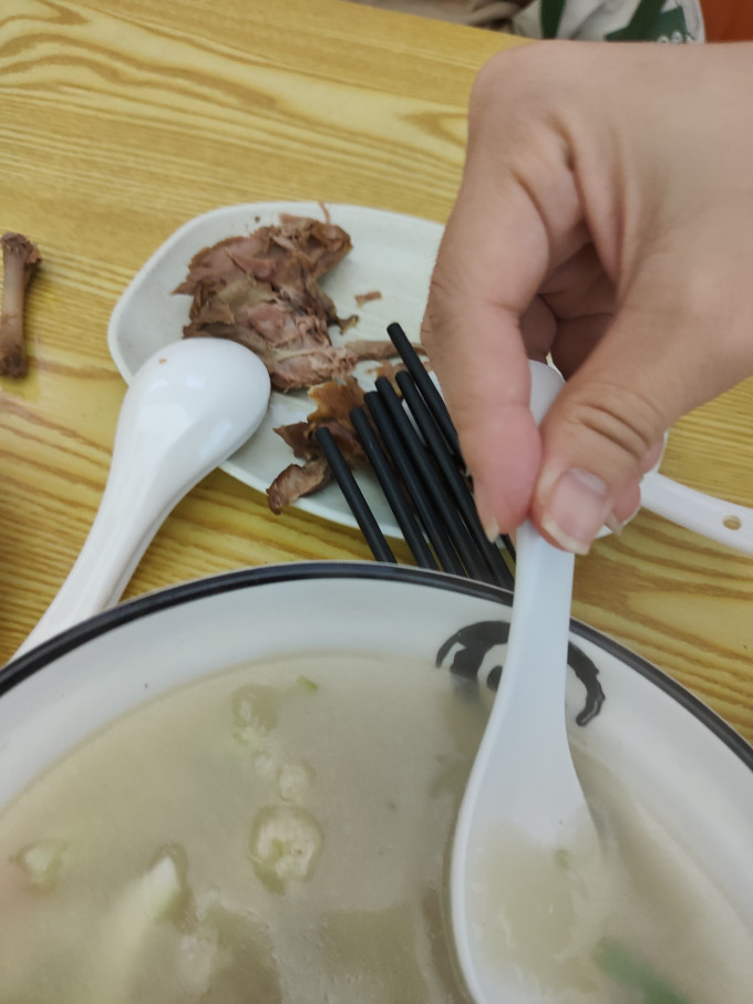 迎宾斋方便面/粉