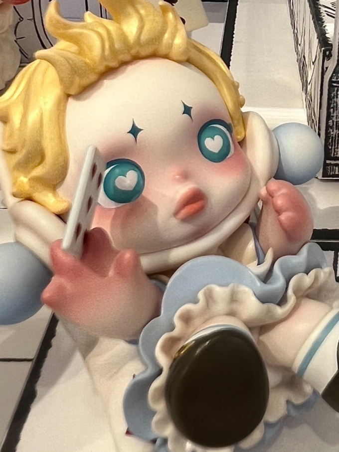 泡泡玛特潮流玩具