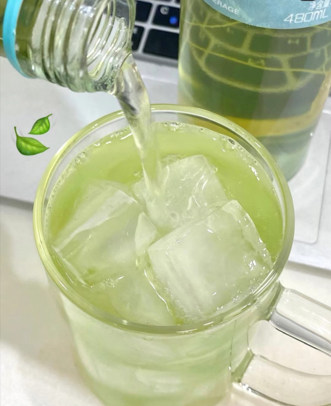 水