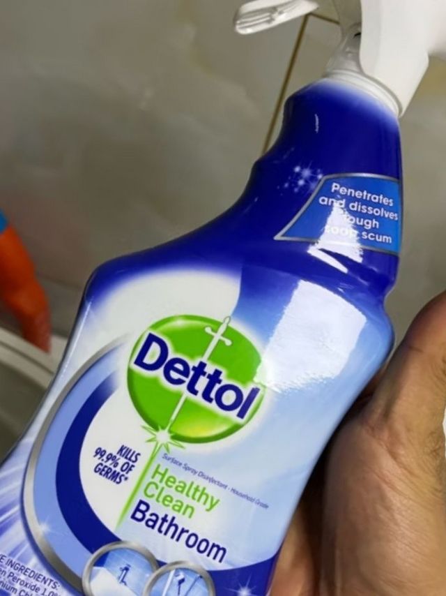 家居清洁用品之滴露（Dettol）浴室清洗剂