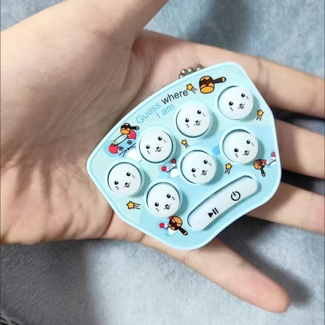 《打地鼠小玩具：轻松愉悦的游戏体验，让您尽享快乐时光！》