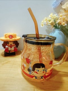 带吸管的玻璃杯，美观实用，玻璃杯届的网红!