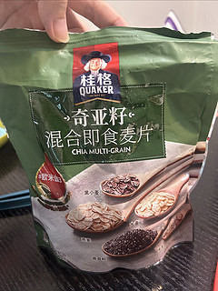 桂格奇亚籽混合燕麦片