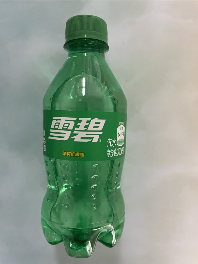 雪碧碳酸饮料