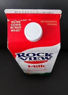 1.89L大容量全脂低温鲜牛奶，这回值到了。