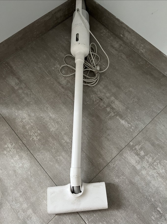 米家手持式吸尘器