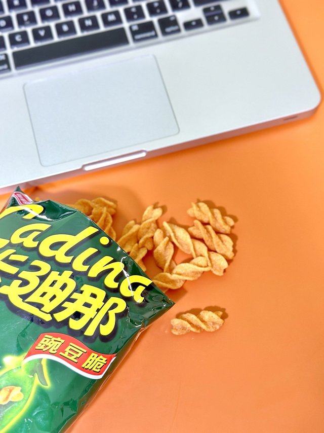 yummy！还是小时候的味道，豌豆做的特别脆