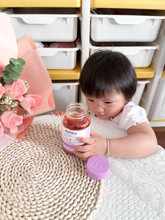 澳特力婴幼儿钙铁锌