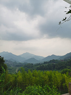 周末黄山露营了