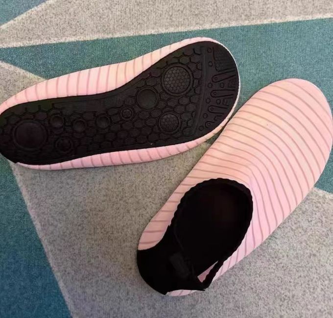 休闲运动鞋