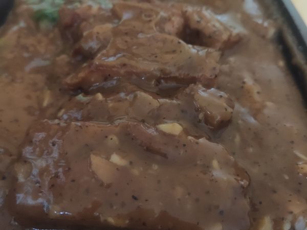 黑椒鸡排，浓郁黑胡椒香气，口感绝佳！