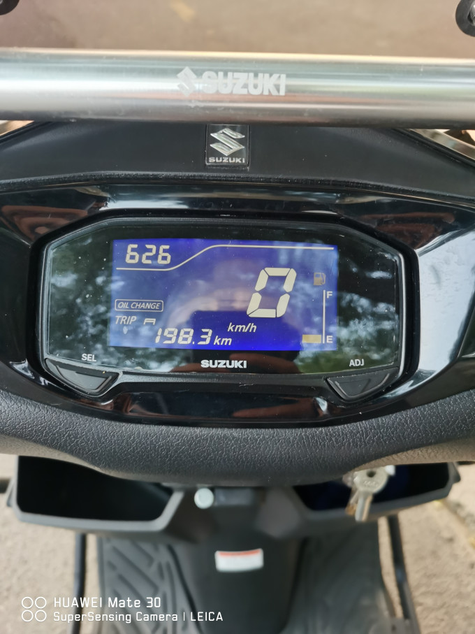 铃木摩托车整车