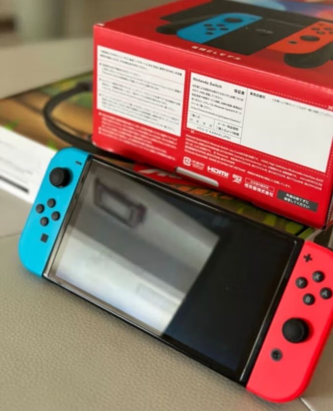 任天堂游戏机怎么样 京东超低价1549元拿下任天堂switch红蓝_什么值得