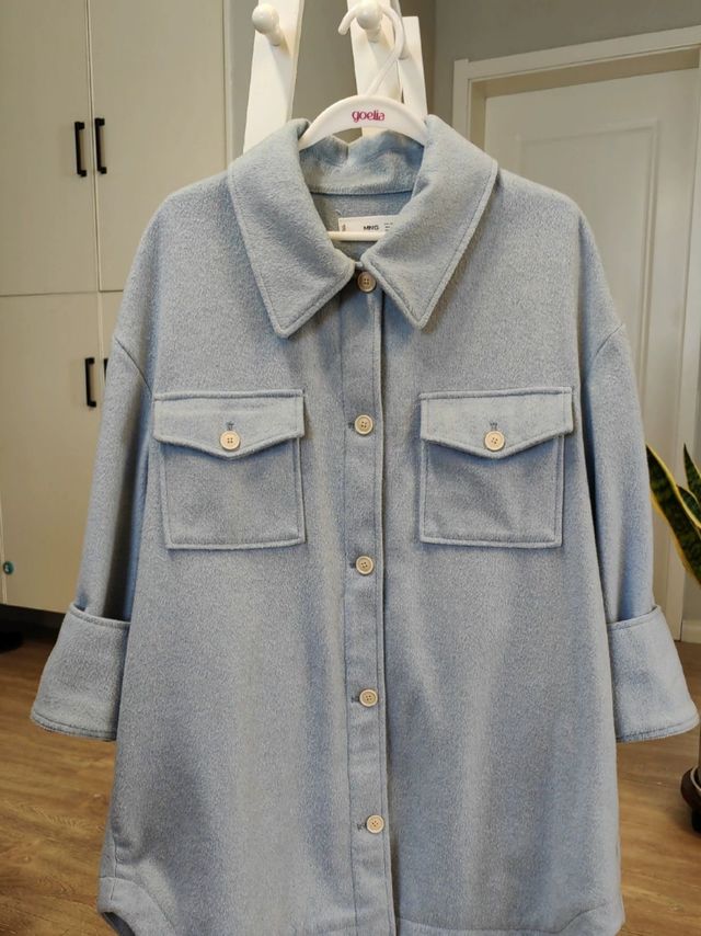 羊毛外套：温暖之选，时尚必备