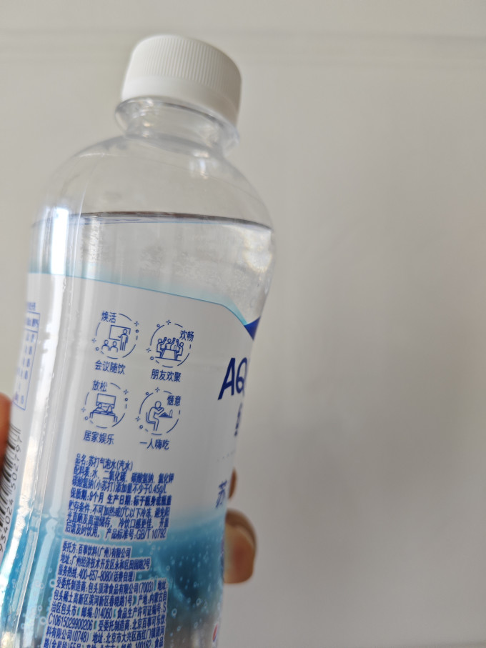 纯水乐起泡饮用水