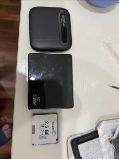 Crucial 英睿达 99元移动固态硬盘拆盒